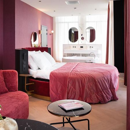 Van Der Valk Theaterhotel De Oranjerie Roermond Bagian luar foto