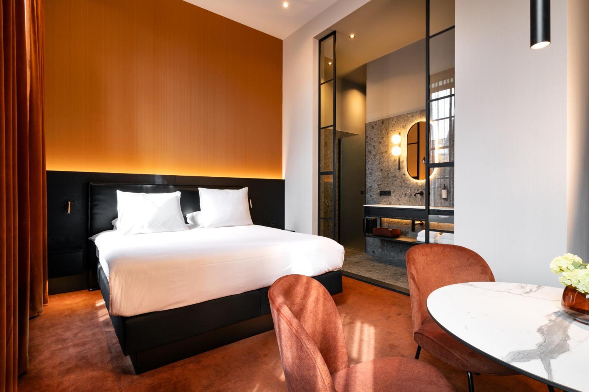 Van Der Valk Theaterhotel De Oranjerie Roermond Bagian luar foto