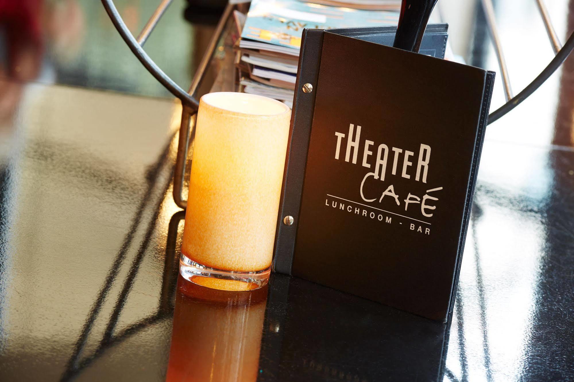 Van Der Valk Theaterhotel De Oranjerie Roermond Bagian luar foto